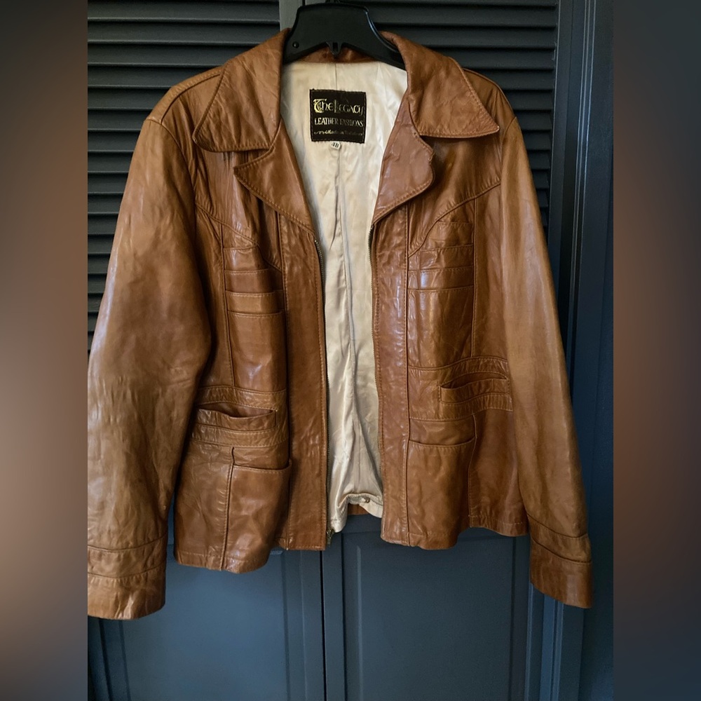Vintage leather jacket - Picture 9 of 16